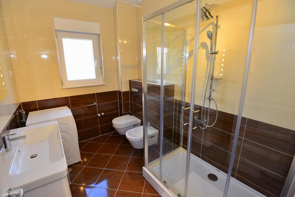 Apartments Villa Coratina Trogir Exterior photo